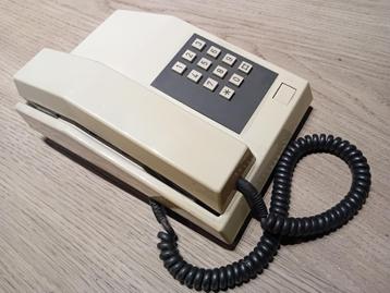 Telefoon vast toestel beschikbaar voor biedingen