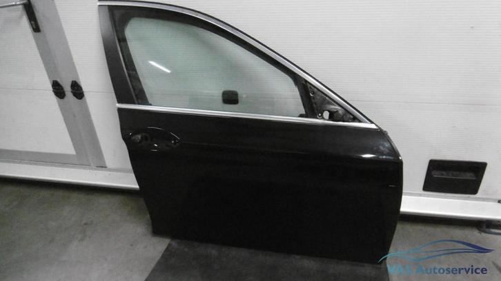 Portier rechtsvoor BMW 5-serie F10 en F11 saffierzwartmetall, Auto-onderdelen, Carrosserie, Deur, BMW, Gebruikt, Ophalen of Verzenden