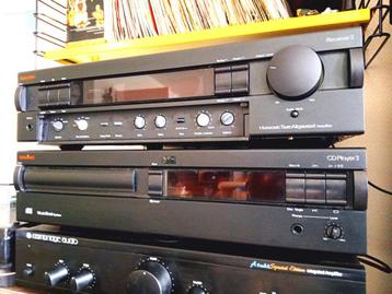Vintage NAKAMICHI Hifi Stereo Set Receiver 2 + CD Player 3