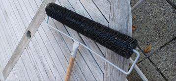 Prikrol om luchtbellen uit beton of egaline te verwijderen beschikbaar voor biedingen