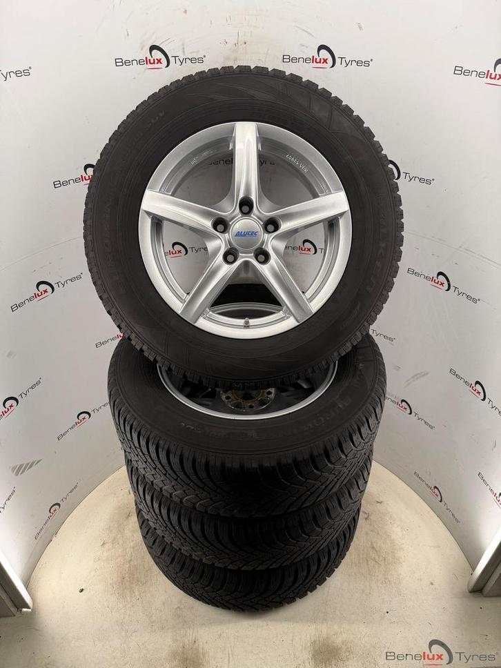 Nissan Qashqai Xtrail Juke Leaf Murano NV300 Fuga X-trail GT, Auto-onderdelen, Banden en Velgen, Banden en Velgen, Winterbanden