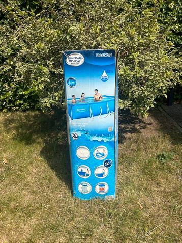 Bestway zwembad met intex zandfilter beschikbaar voor biedingen