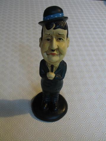 Oliver Hardy, plaaster beeld, Enlèvement ou Envoi