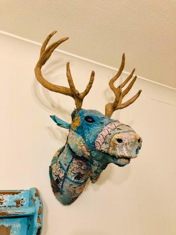 Taxidermie textile - vache colorée avec cornes, Enlèvement