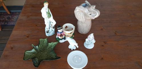 Alles wat op tafel staat van porselein en ander items voor 5, Antiek en Kunst, Antiek | Porselein, Ophalen of Verzenden