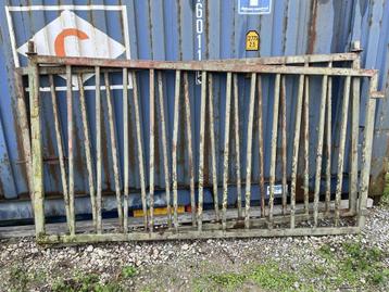 weidepoort in ijzer beschikbaar voor biedingen