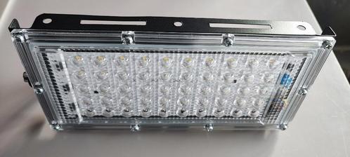 **23 twee Ledlampen (armatuur)   50Watt  6500K  *gloednieuw, Tuin en Terras, Buitenverlichting, Nieuw, Led, Ophalen