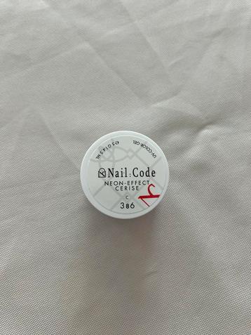 Nail code gel beschikbaar voor biedingen