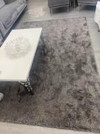 2x Tapijt 2m - 3m, Huis en Inrichting, Tafels | Salontafels, Ophalen, Zo goed als nieuw
