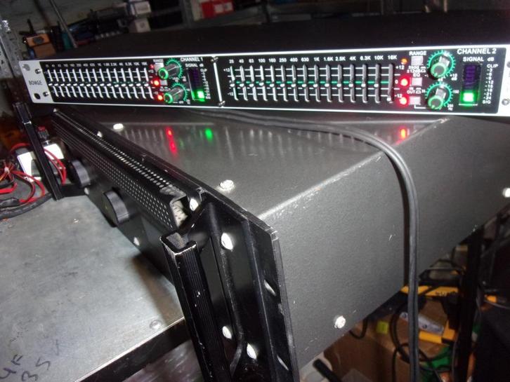 a louer équalizer  crossover, Muziek en Instrumenten, Effecten, Nieuw, Ophalen