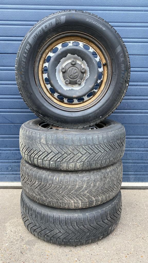 Volkswagen Caddy Golf 5 6 7 8 195-65-15 5x112 - Set 20.73, Auto-onderdelen, Banden en Velgen, Banden en Velgen, Winterbanden, 15 inch