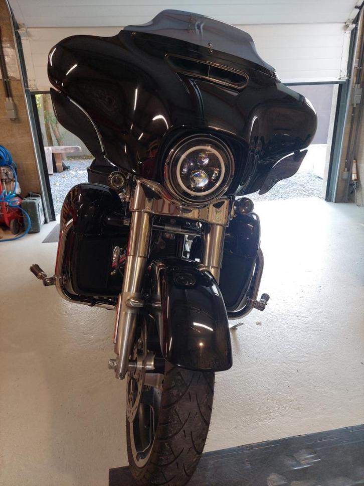 Harley Street Glide in uitstekende staat, Motoren, Motoren | Harley-Davidson, Particulier, Toermotor, 2 cilinders, ABS, Cruise Control