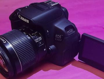Canon Eos 650D 18-55 + batterijgreep 2 oplaadbare batterijen, Ophalen of Verzenden, Zo goed als nieuw, Canon