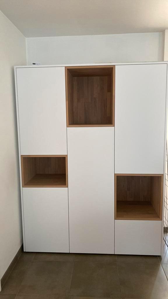 Moderne livingkast, Antiek en Kunst, Antiek | Meubels | Kasten, Ophalen