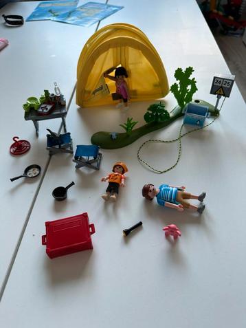 Playmobil - 5435 – figuur – familie en campingtent beschikbaar voor biedingen