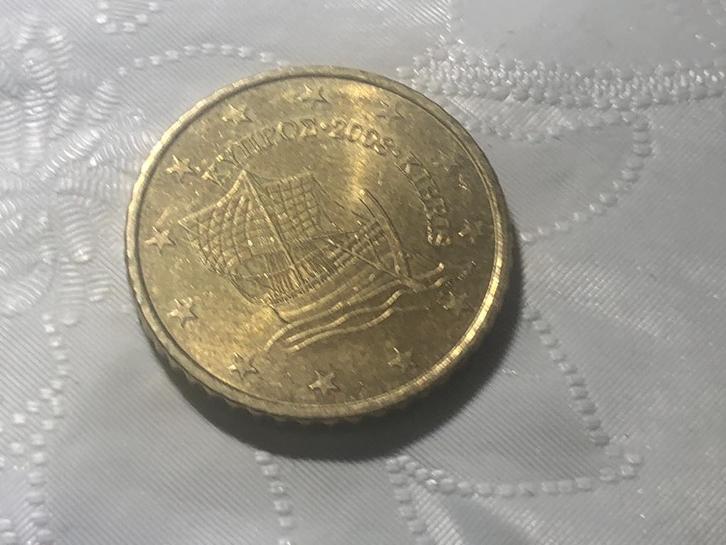 Gebruikte Cypriotische euromunt van 50 cent uit 2008 in goed, Postzegels en Munten, Munten | Europa | Euromunten, Losse munt, 50 cent