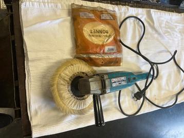 Makita poliermolen met extra pots beschikbaar voor biedingen