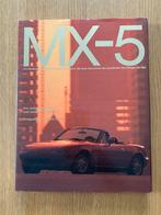 MX-5 Die Wiedergeburt des klassishen Roadsters - Livre, Ophalen of Verzenden, Gelezen