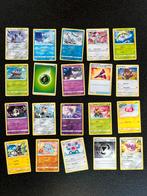 Gros lot de 164 cartes Pokémon, Hobby & Loisirs créatifs