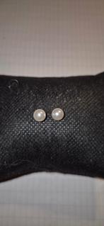 nr 139 oorbellen, Nieuw, Ophalen of Verzenden, Knopjes of Stekers, Zilver