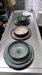 Set dinner, Keramiek, Nieuw, Ophalen of Verzenden, Overige stijlen