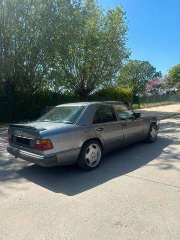 Oldtimer Mercedes W124 E200 Sportline benzine, Achat, Boîte manuelle, Mercedes-Benz, Particulier