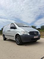 Mercedes vito 113cdi AUTOMAAT, Auto's, Euro 5, Achterwielaandrijving, 4 cilinders, 2500 kg