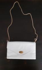 Celine Paris vintage wallet on chain bag, Gebruikt, Ophalen of Verzenden, Schoudertasje, Wit