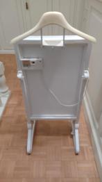 kostuumophanger +verwarmelement, Enlèvement, Utilisé