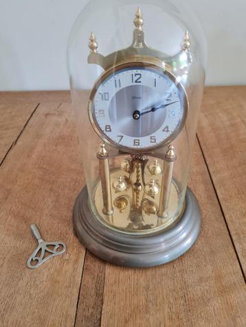 horloge, pendule à poser beschikbaar voor biedingen