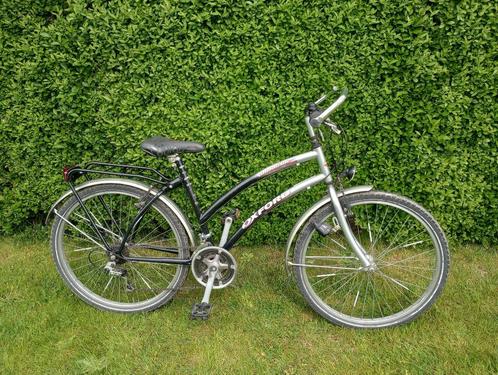 Fiets 26 inch, Fietsen en Brommers, Fietsen | Meisjes, Gebruikt, 26 inch of meer, Handrem, Versnellingen, Ophalen