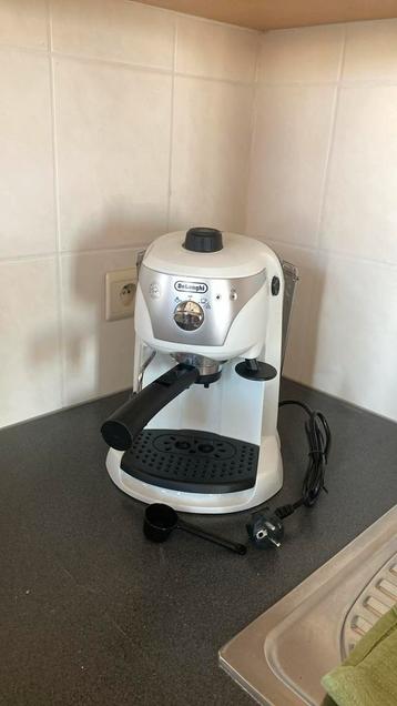Espressomachine Delonghi Coffee Maker EC221 wit, Café moulu, Machine à espresso, 2 à 4 tasses, Comme neuf