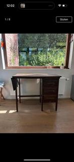 Uniek Vintage Bureautje / Lessenaar - Uitklapbaar, Huis en Inrichting, Ophalen