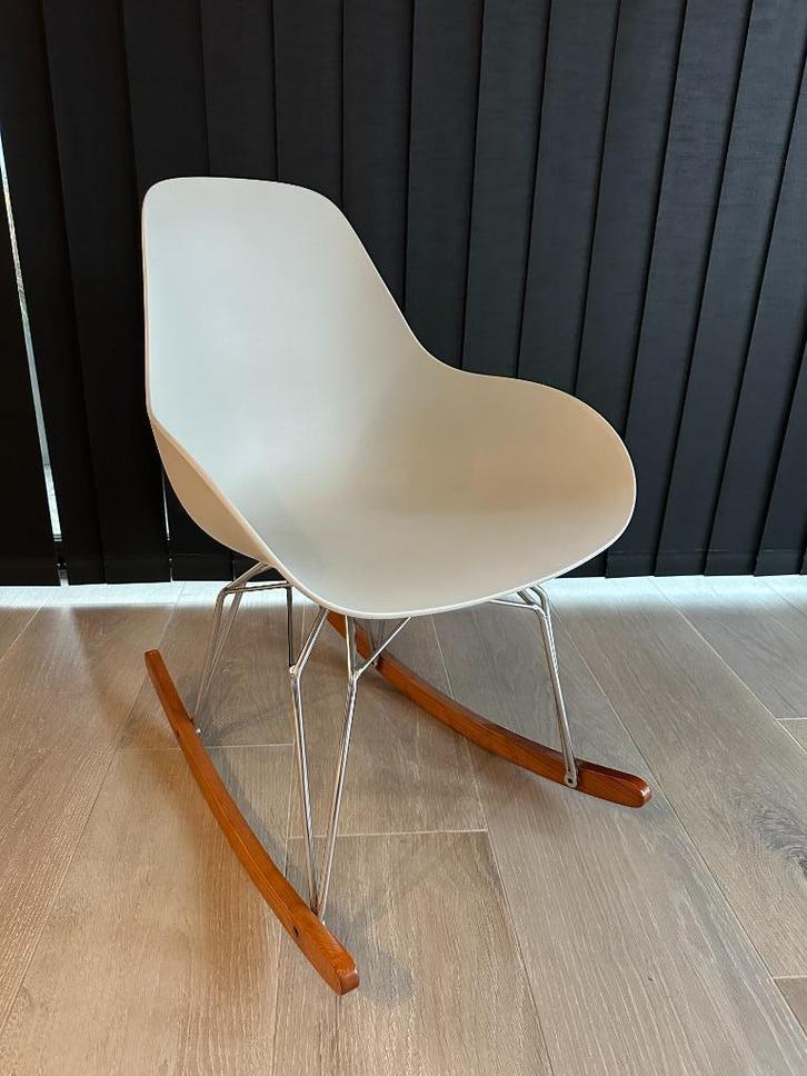 Design schommel stoel ''Diaman Rocking'' van Kubikoff, Huis en Inrichting, Stoelen, Zo goed als nieuw, Eén, Hout, Kunststof, Metaal