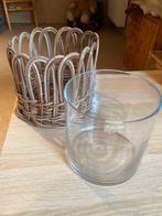 mand met vaas, Huis en Inrichting, Mand, Rond, Ophalen of Verzenden, Zo goed als nieuw