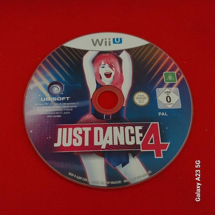 Just Dance 4 op de Wii U, Games en Spelcomputers, Games | Nintendo Wii U, Zo goed als nieuw, Muziek, 3 spelers of meer, Vanaf 3 jaar