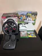 Xbox one MINECRAFT EDITION with steering wheel and 2 games, Games en Spelcomputers, Games | Xbox One, Zo goed als nieuw, Ophalen