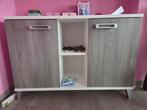 Dressoir/kledingkast, Ophalen, Met plank(en), 100 tot 150 cm, Zo goed als nieuw