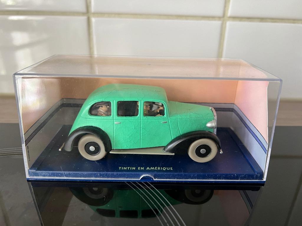 Modèle réduit La voiture des gangsters de Tintin en Amérique, Verzamelen, Stripfiguren, Gebruikt, Beeldje of Figuurtje, Kuifje