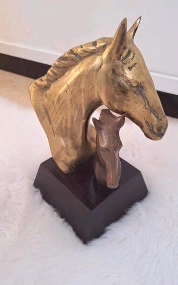 Messing borstbeeld buste paardenkoppen
Vintage dierensculptu beschikbaar voor biedingen