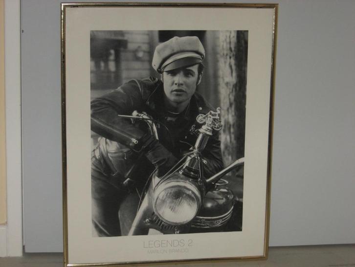 frame van MARLON BRANDO - LE SAUVAGE (1953), Verzamelen, Posters, Zo goed als nieuw, Film en Tv, Rechthoekig Staand, Ophalen