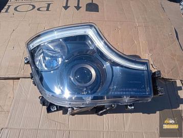 Actros V W367 perfect rechtse lamp A3678200161 beschikbaar voor biedingen
