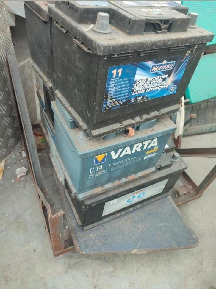 Partij Oude Auto' batterijen export, Auto-onderdelen, Accu's en Toebehoren, Ophalen