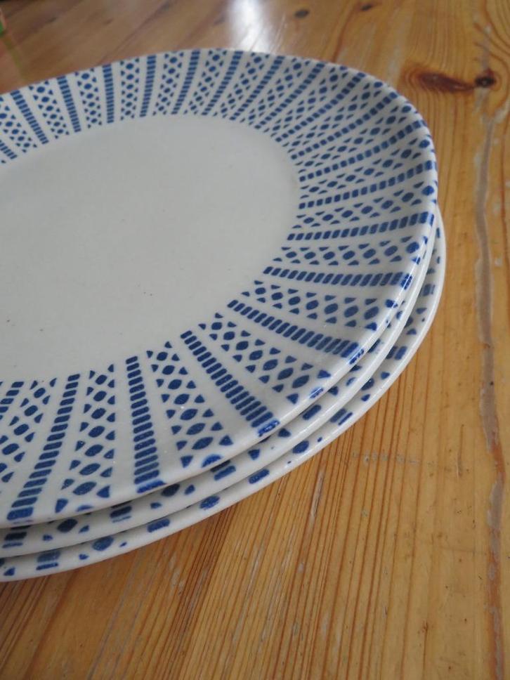 Lot de 3 grandes assiettes "Julia" de chez Casa, Huis en Inrichting, Keuken | Servies, Gebruikt, Bord(en), Overige stijlen, Keramiek