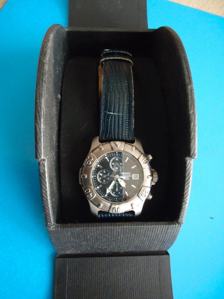 Vintage  Chrono Horloge van "Rodania" in prima staat !, Bijoux, Sacs & Beauté, Montres | Hommes, Utilisé, Montre-bracelet, Autres marques