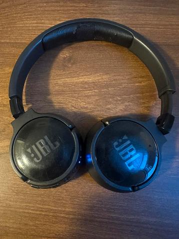 JBL TUNE600BTNC beschikbaar voor biedingen