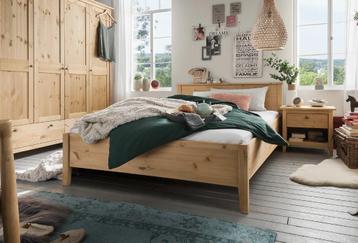 Massief grenen houten tweepersoons bed. Natuur of in Wit