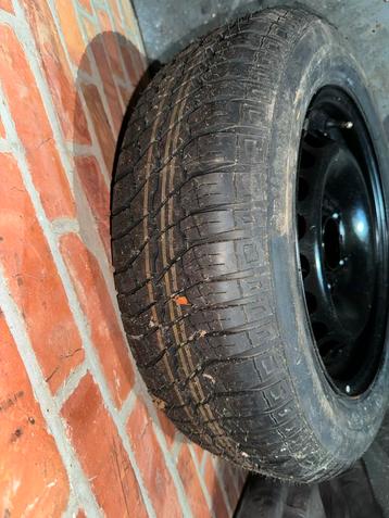 BMW RESERVE WIEL / thuis komer beschikbaar voor biedingen