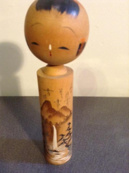 Kokeshi - Traditionele Japanse houten pop / 33, Antiquités & Art, Antiquités | Jouets, Enlèvement ou Envoi