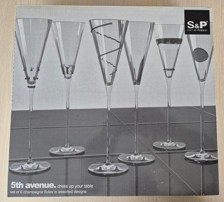 6 Stijlvolle en feestelijke champangneglazen (Salt & Peper), Verzamelen, Glas en Drinkglazen, Nieuw, Overige typen, Ophalen of Verzenden